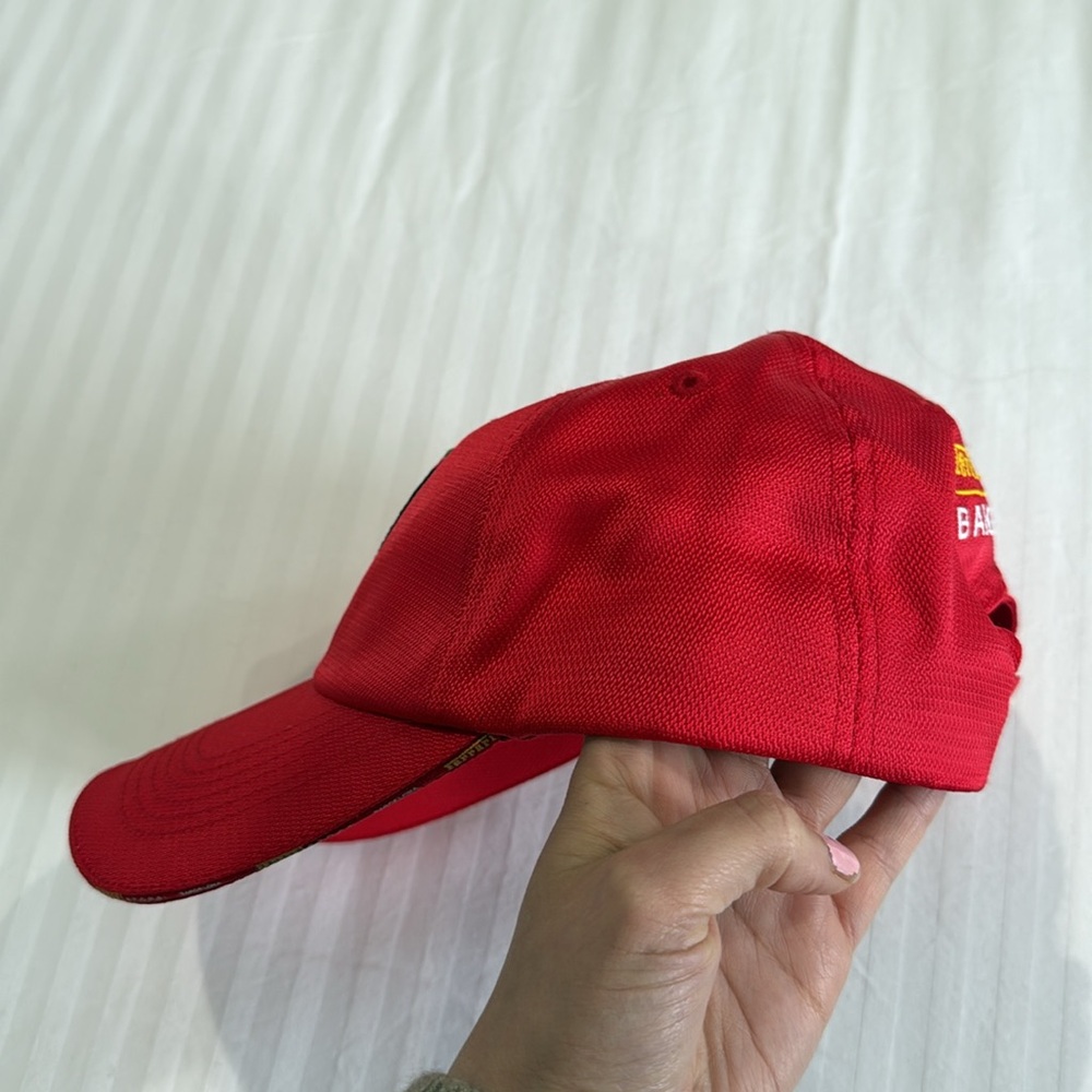 Ferrari Store in Barcelona F1 Drivers Cap - Picture 5 of 8